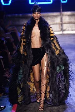 Look 25